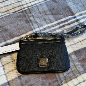 Dooney and Bourke Wristlet Black